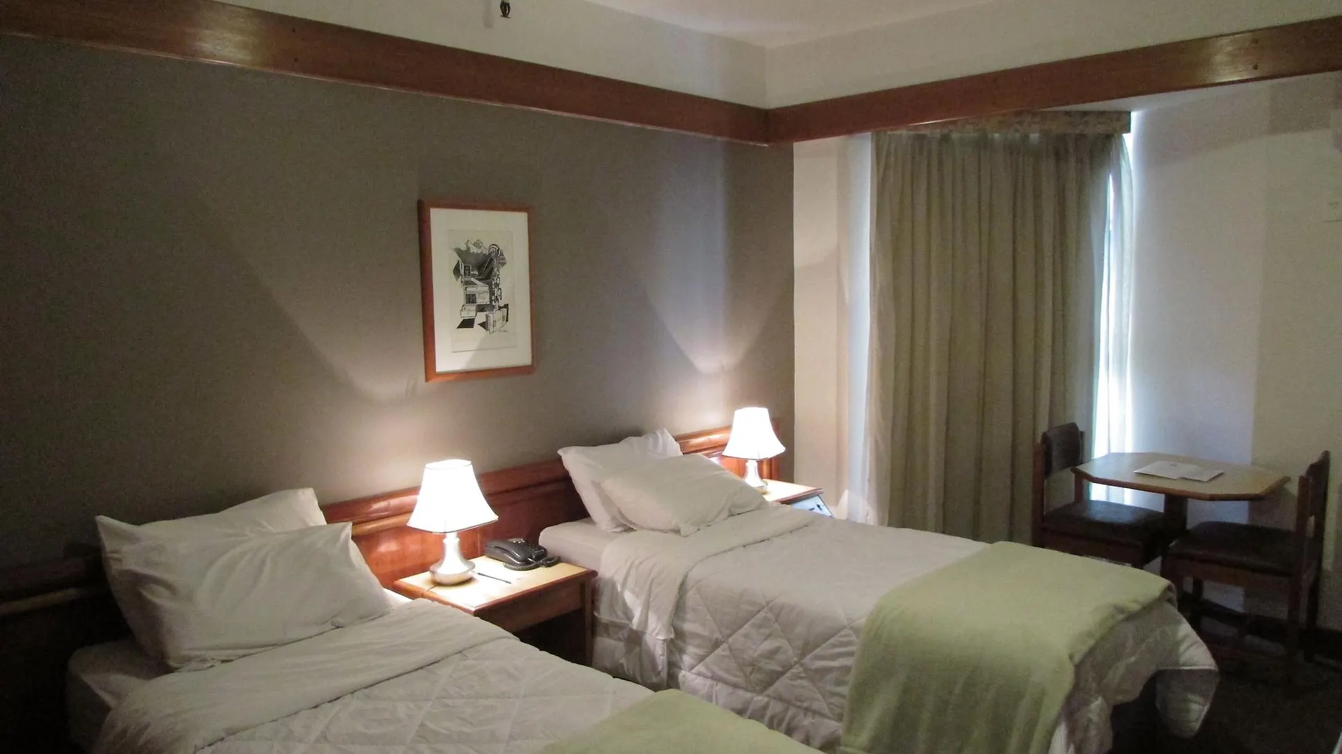 ホテル Continental Porto Alegre By Samba 4*,  ブラジル