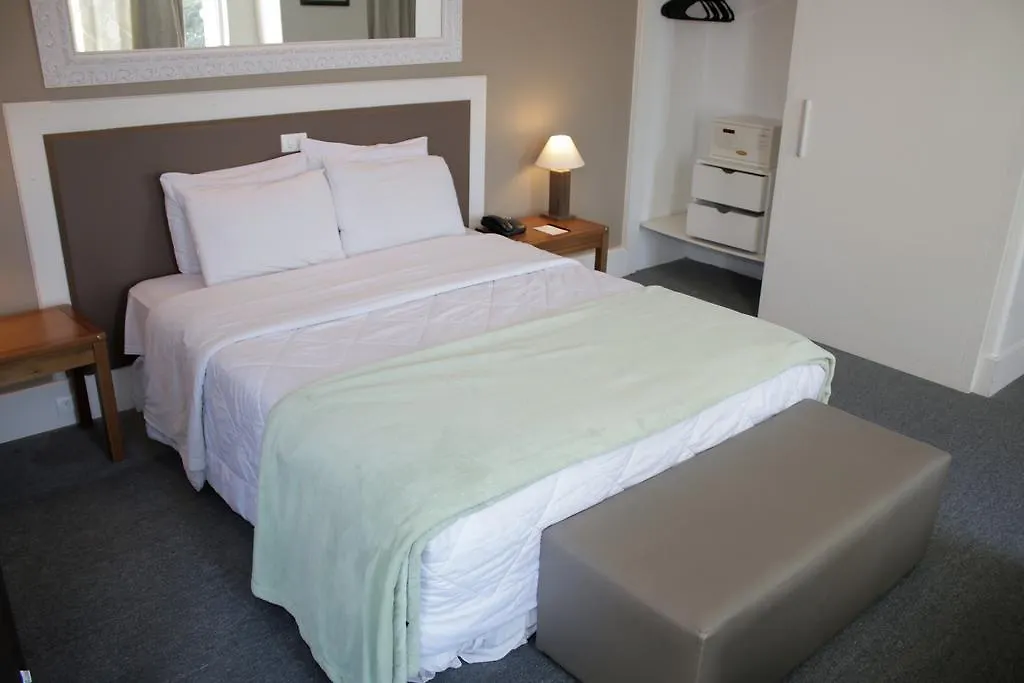 ホテル Continental Porto Alegre By Samba 4*,  ブラジル