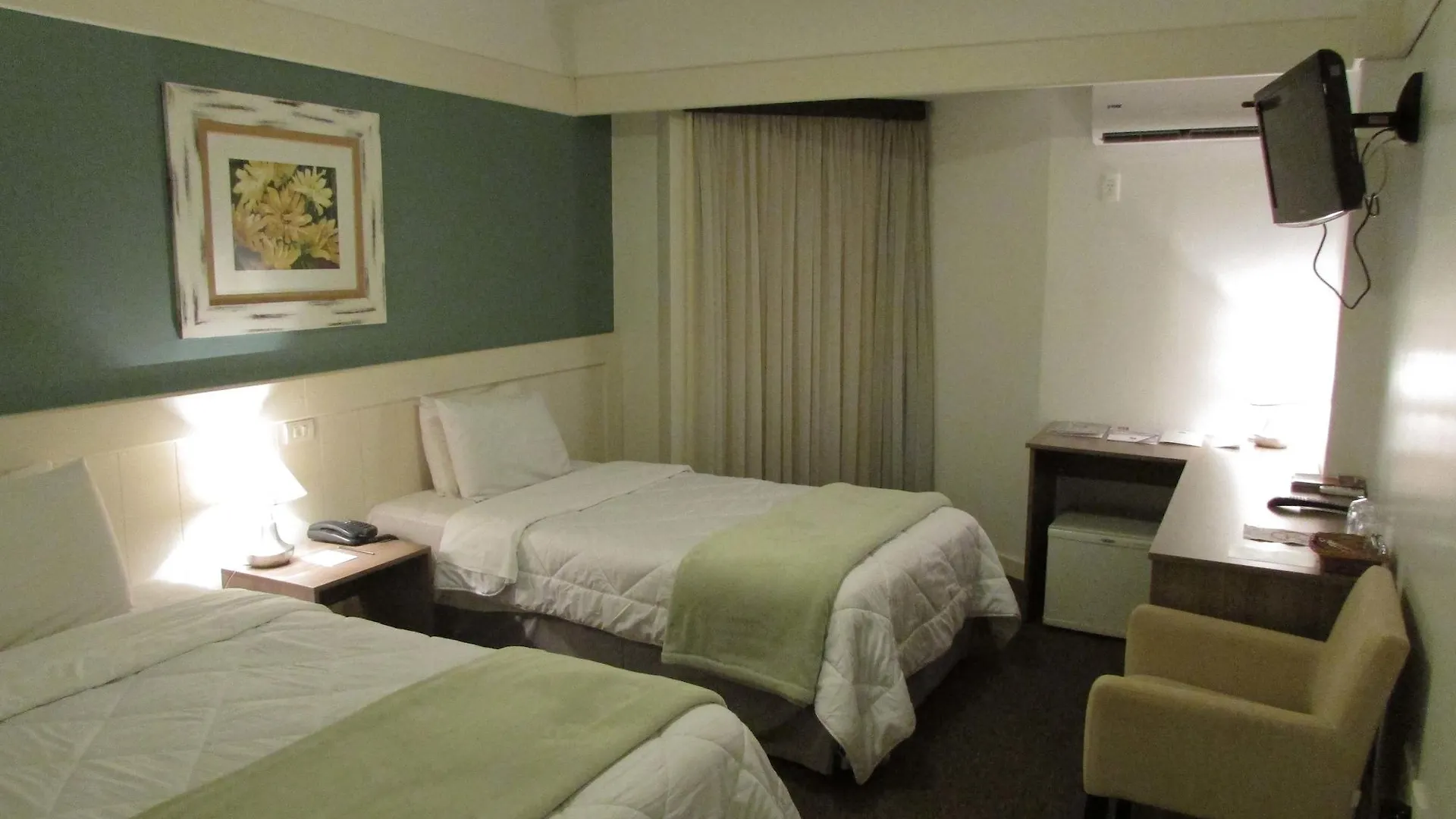 Continental Porto Alegre By Samba Hotel